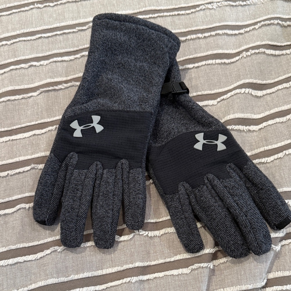 Kids Youth L Under Armour Charcoal and Black Lightweight Winter Gloves